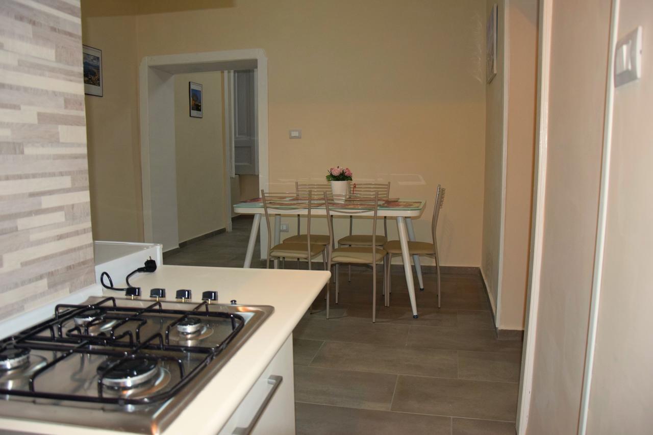 B&B Family Martone Castellammare di Stabia Kültér fotó